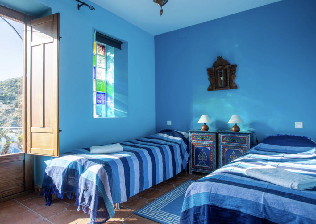 yoga retreat, retreat to spain